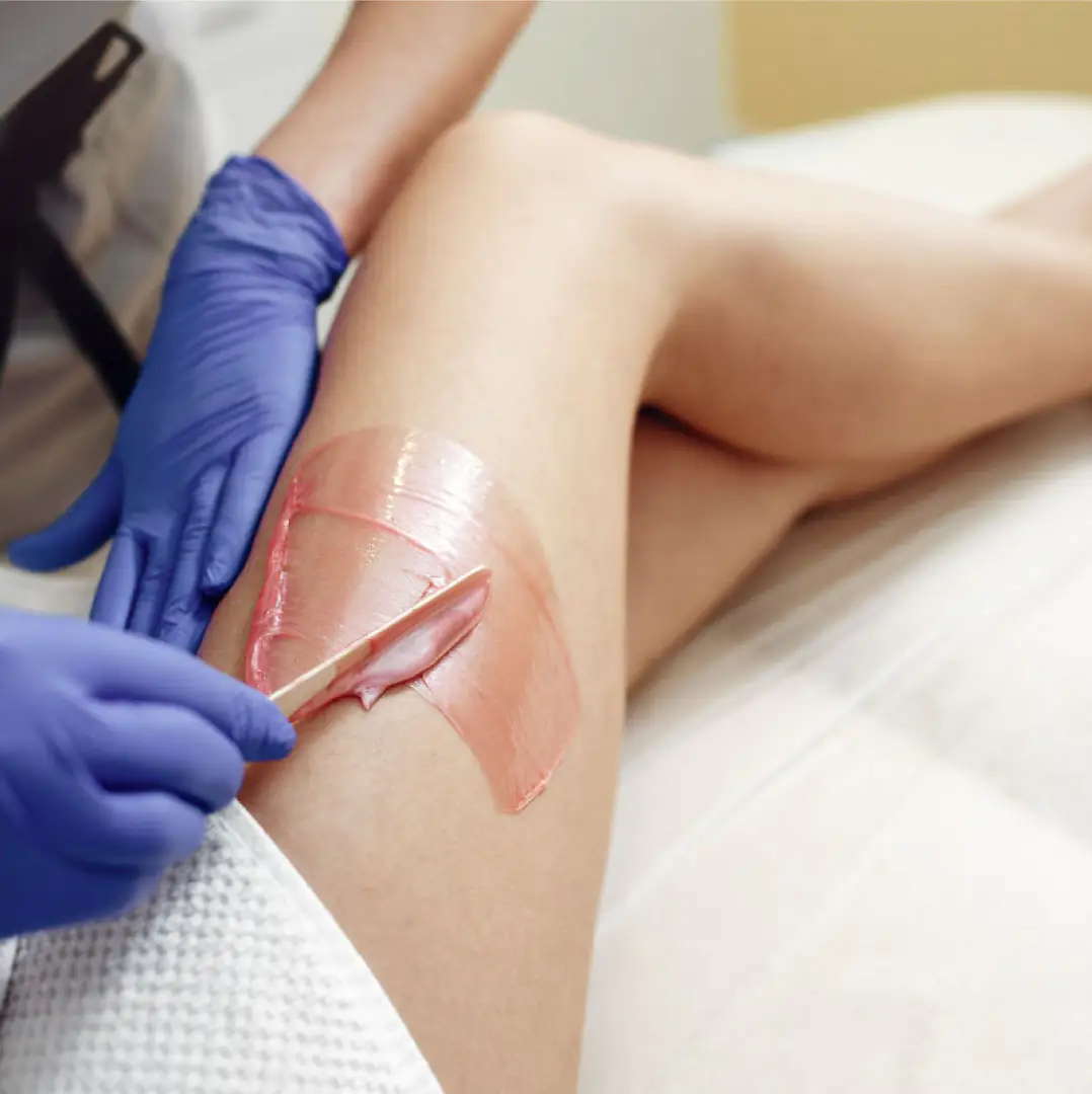 Αποτρίχωση με κερί – 5 Tips για λεία επιδερμίδα εύκολα και ανώδυνα